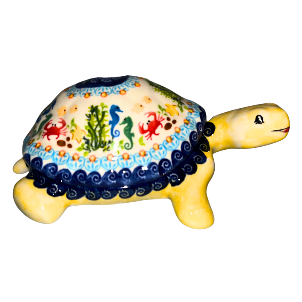 kalich polish pottery turtle box sealife crabs - Polish Pottery of